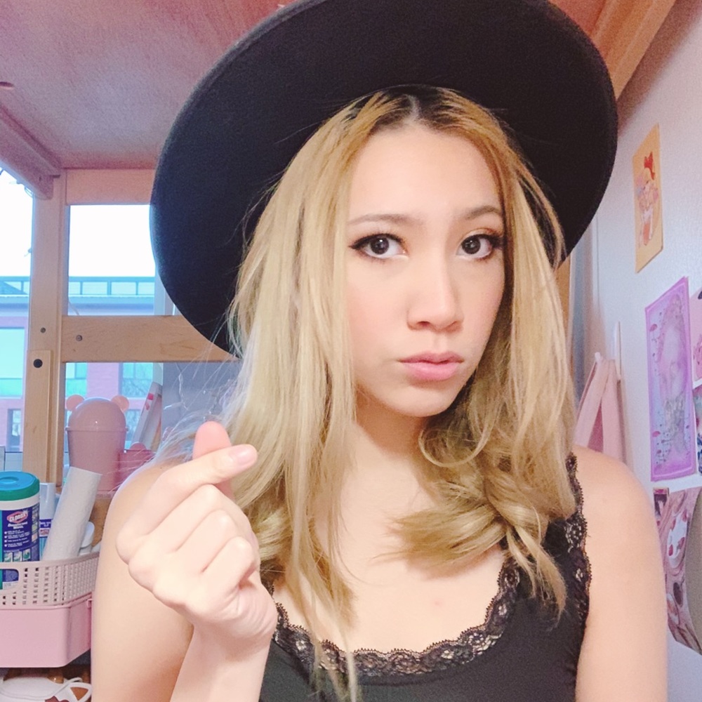 Meet your Posher, Samantha